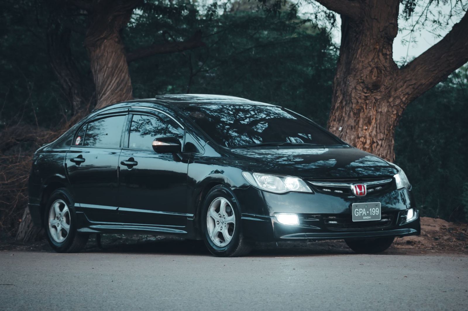 Business sedan: Honda City, Hyundai Verna, Maruti Ciaz, Skoda Slavia, Toyota Camry Hybrid